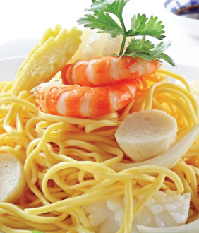 Discover the unique flavors of Broken Rice and Stir-fried Noodles at NETVIET Restaurant